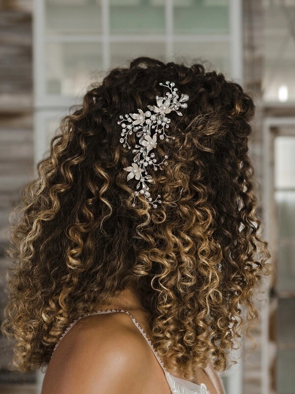 CASCADING HAIR COMB