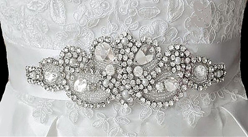 Rhinestones &amp; Pearls Fashion Belt