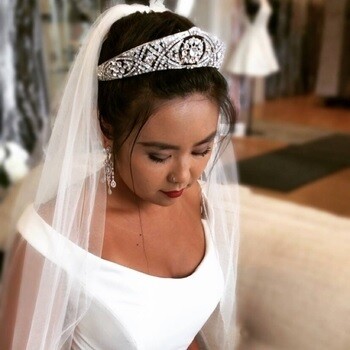 Meghan Markle Replica