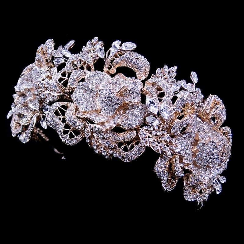 Stunning Sparkling rhinestone