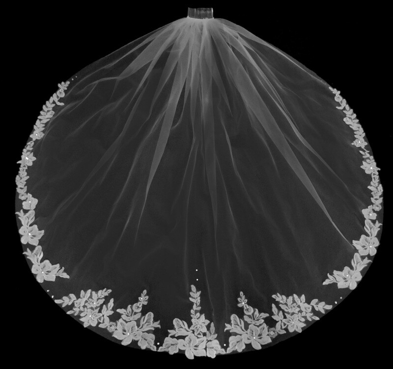 &#39;Glamour&#39; Veil