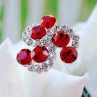 CRYSTAL SWIRLS IN RED