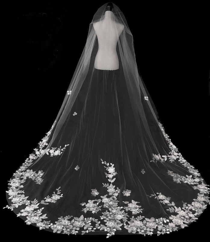 Exquisite Cathedral Veil