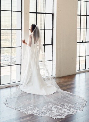 Royal Cathedral Bridal Veil