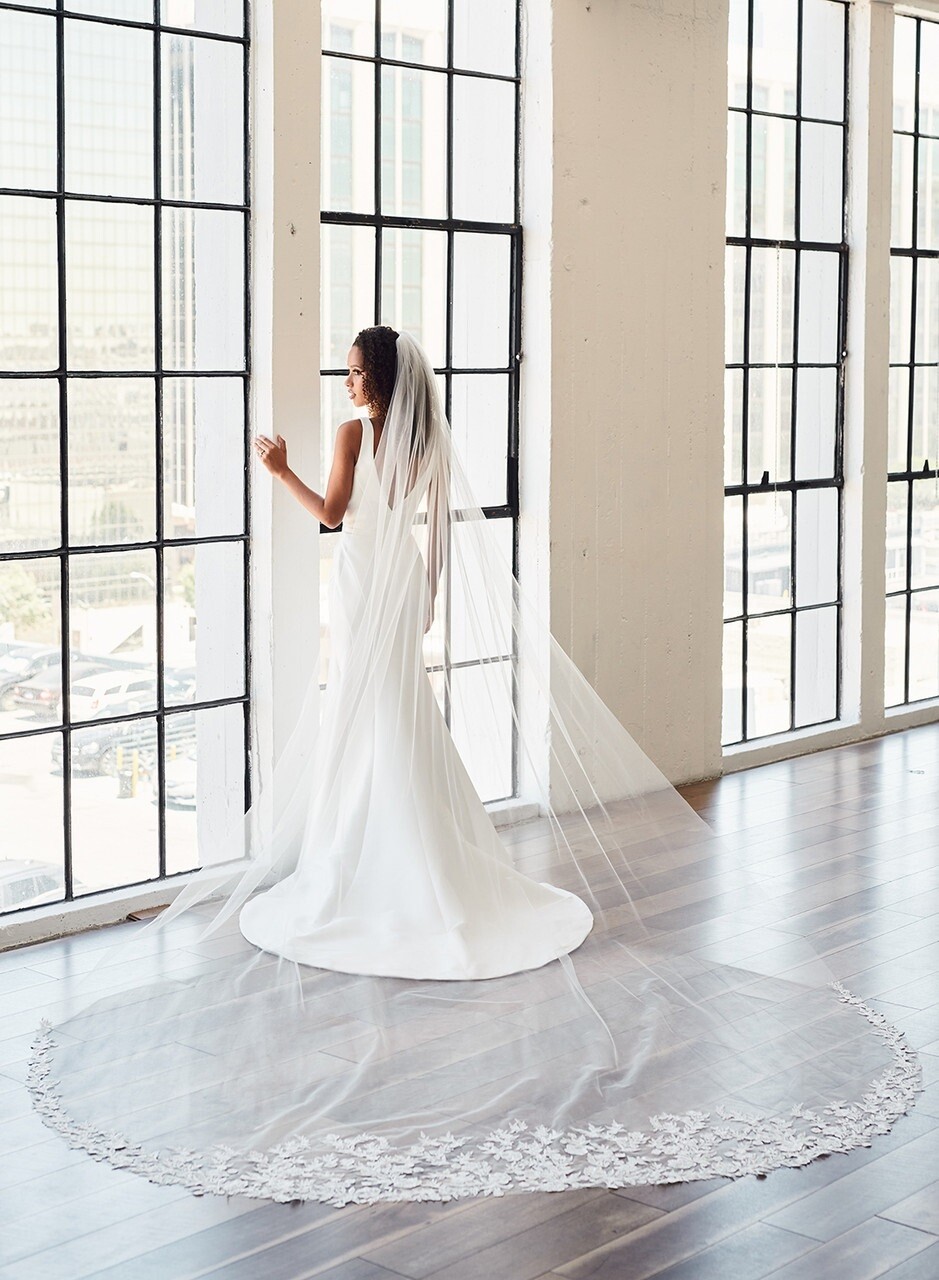Royal Cathedral Bridal Veil