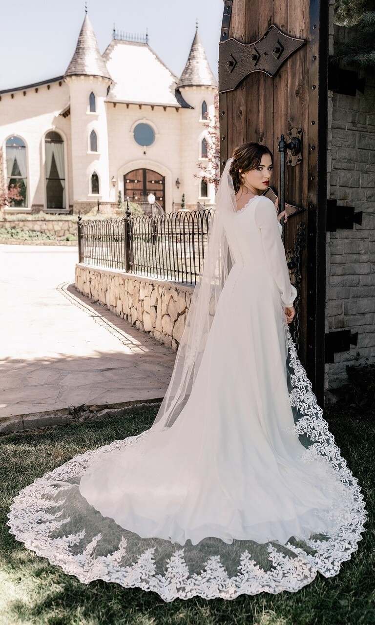 Royal Cathedral Bridal Veil