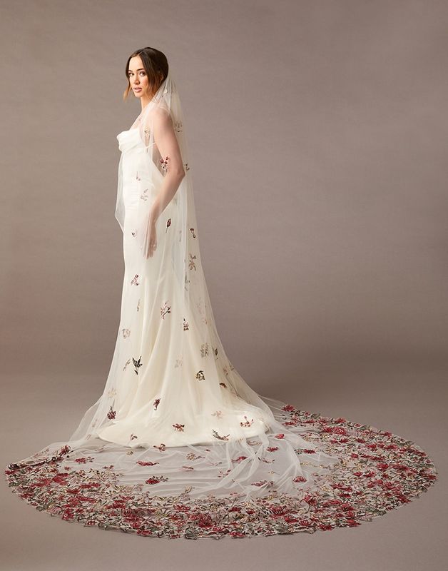 Royal Cathedral Bridal Veil