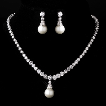 Silver White Pearl Necklace and Earring Set