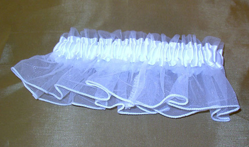 PETITE WHITE TULLE GARTER