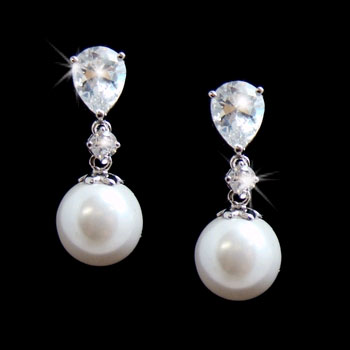 PEARL EARRINGS