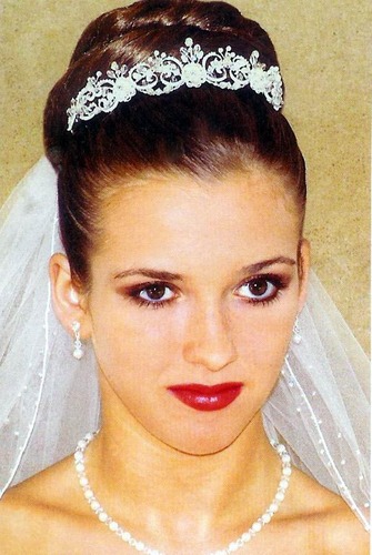HEADPIECE WITH FRESHWATER PEARLS