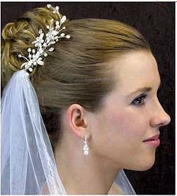 PEARL FLOWER COMB