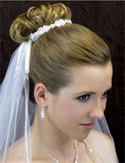 RHINESTONE &amp; PEARL HEADPIECE