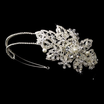 Clear Austrian crystals, faux pearls accents