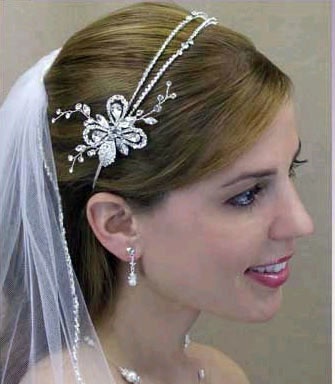 Rhinestone Flower Side Accent