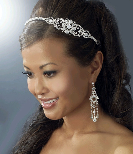 SILVER RHINESTONE  SIDE ACCENT