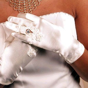 WRIST RING FINGER GLOVE  BY
WEDDING FACTORY DIRECT