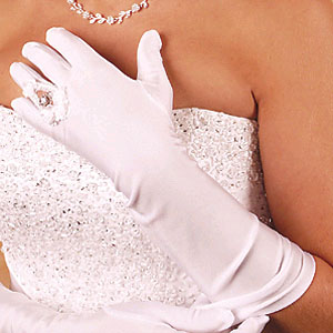 ELBOW LENGTH GLOVE BY
WEDDING FACTORY DIRECT