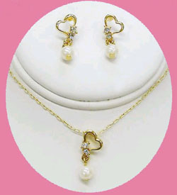 GOLD PEARL JEWELRY SET