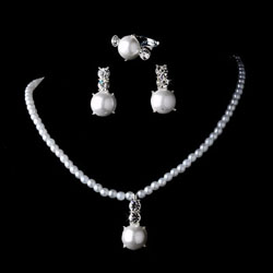 PEARL &amp; CRYSTAL SET