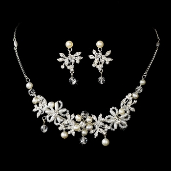 Elegant Pearl Bridal Jewelry Set