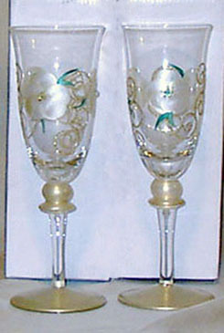 GOLD TONE WINE GLASSES