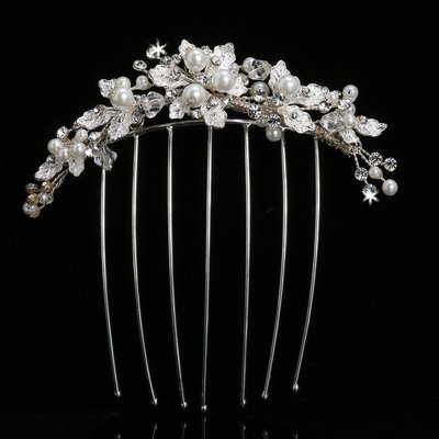 Pearl Bead Bridal Veil Comb by
ENVOGUE ACCESSORY&#39;S