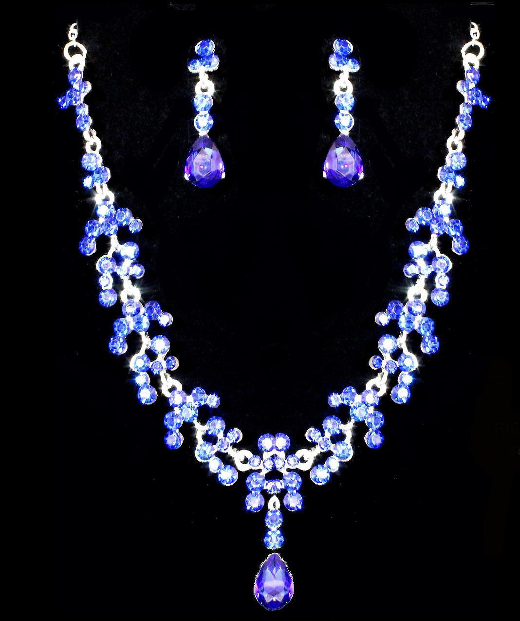 Rhinestone Navy Blue Necklace
