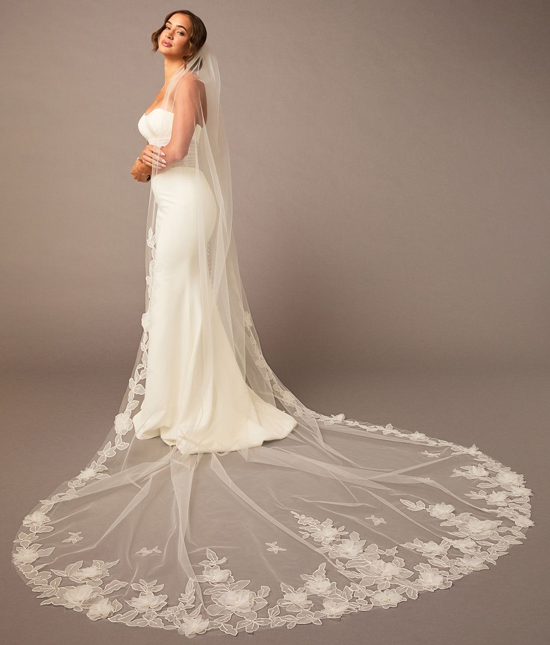 ENVOGUE CATHEDRAL VEIL