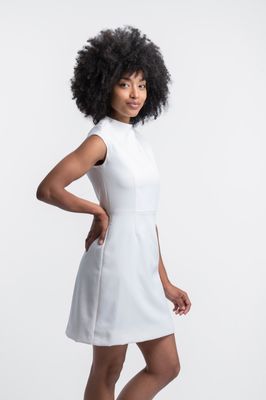 ‘’JADE’’ robe courte blanc cassé