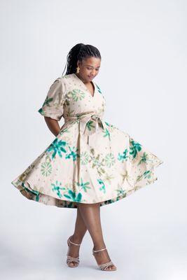 Daria 2 robe beige à motif