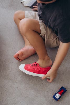Sneakers &quot;S&quot; Small