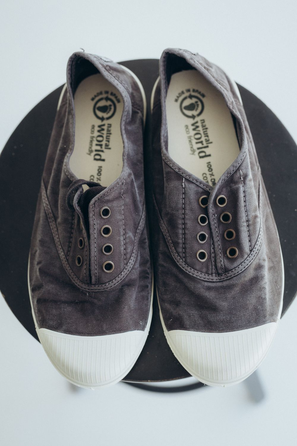 Sneakers "L" Large