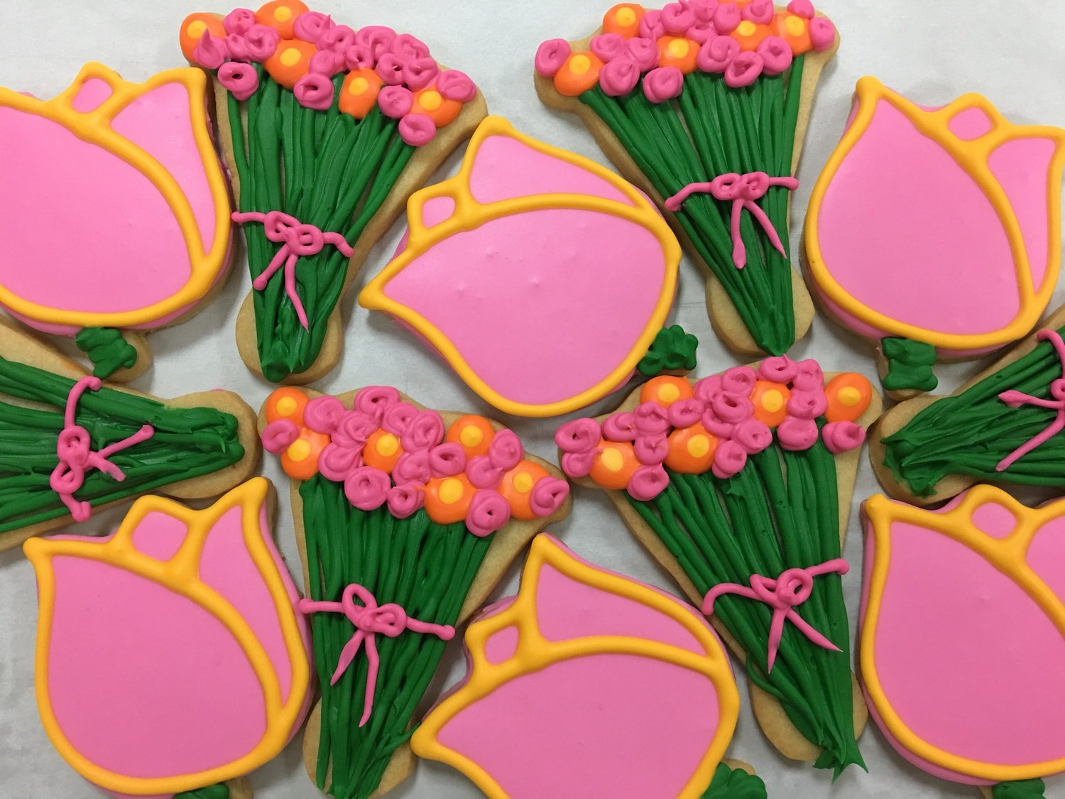 Tulips & Bouquet Sugar Cookies Tulips & Bouquet Sugar Cookies