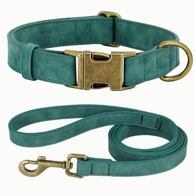 Groene zachte halsband en riem (maat XS)