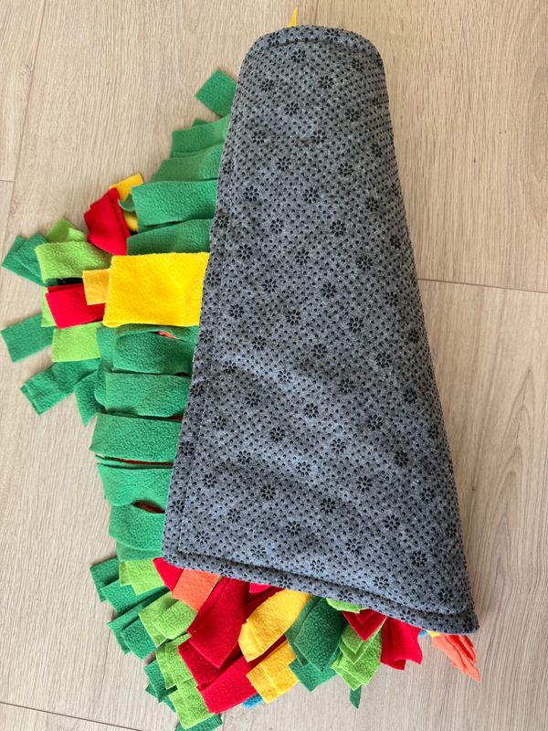 Snuffelmat medium gekleurd