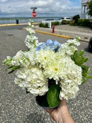 $85 Seasonal Fresh Flower Vase Arrangement