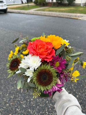$85 Seasonal Fresh Flower Fall/Thanksgiving Arrangement