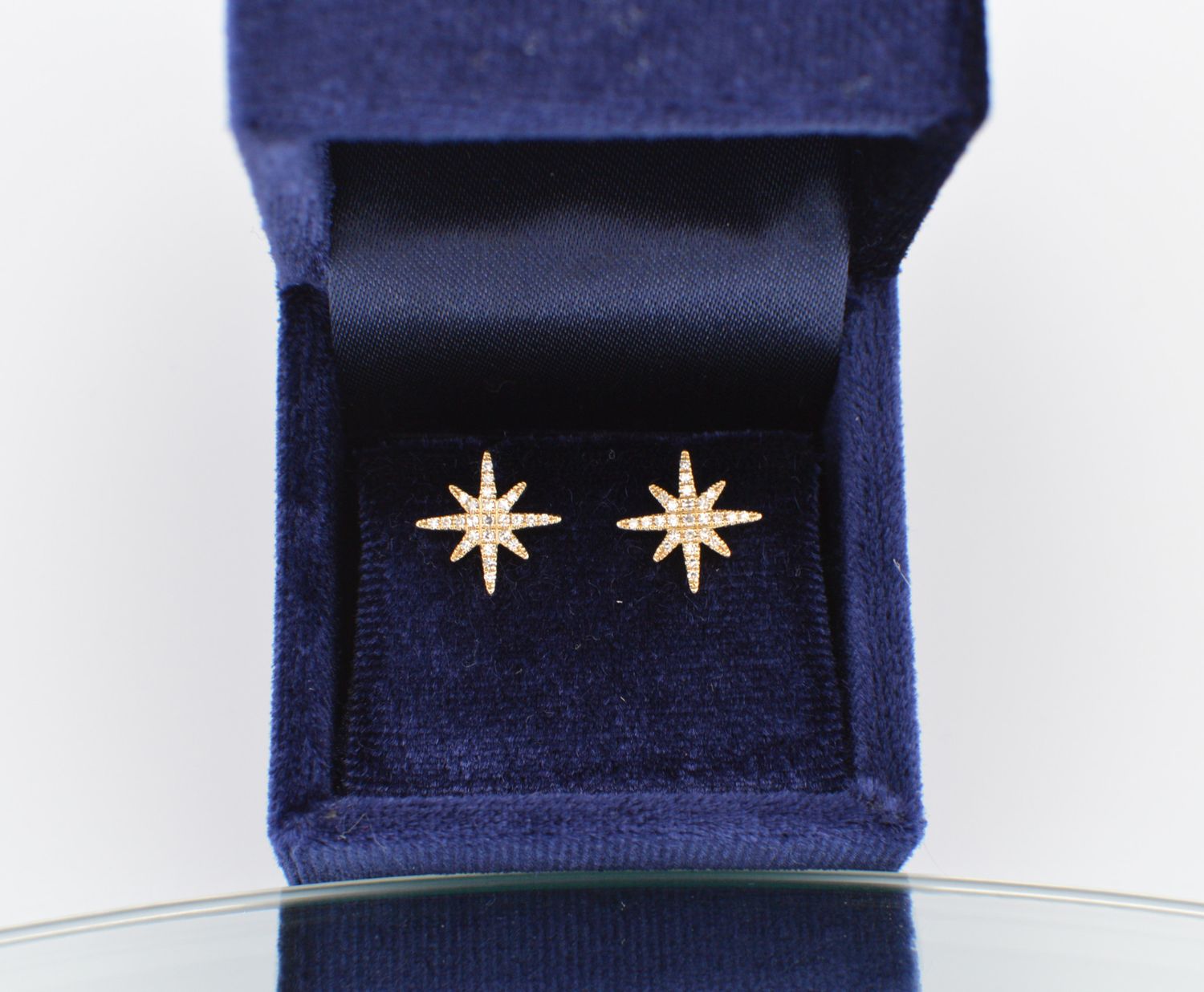 14K Yellow Gold Starburst .12ctw Pavé Diamond Studs