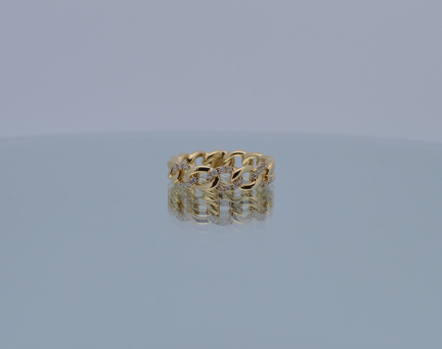 14K Yellow Gold .10ctw Diamond Chain Link Band