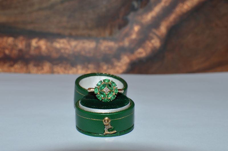 14k Yellow Gold Emerald  &amp; Diamond Ring