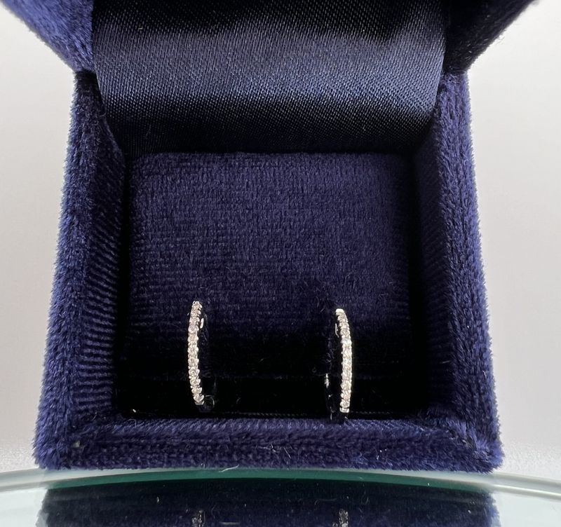 14K White Gold .07ctw Diamond Hinged Hoops 11mm