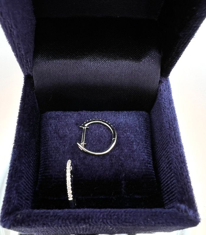 14K White Gold .07ctw Diamond Hinged Hoops 11mm