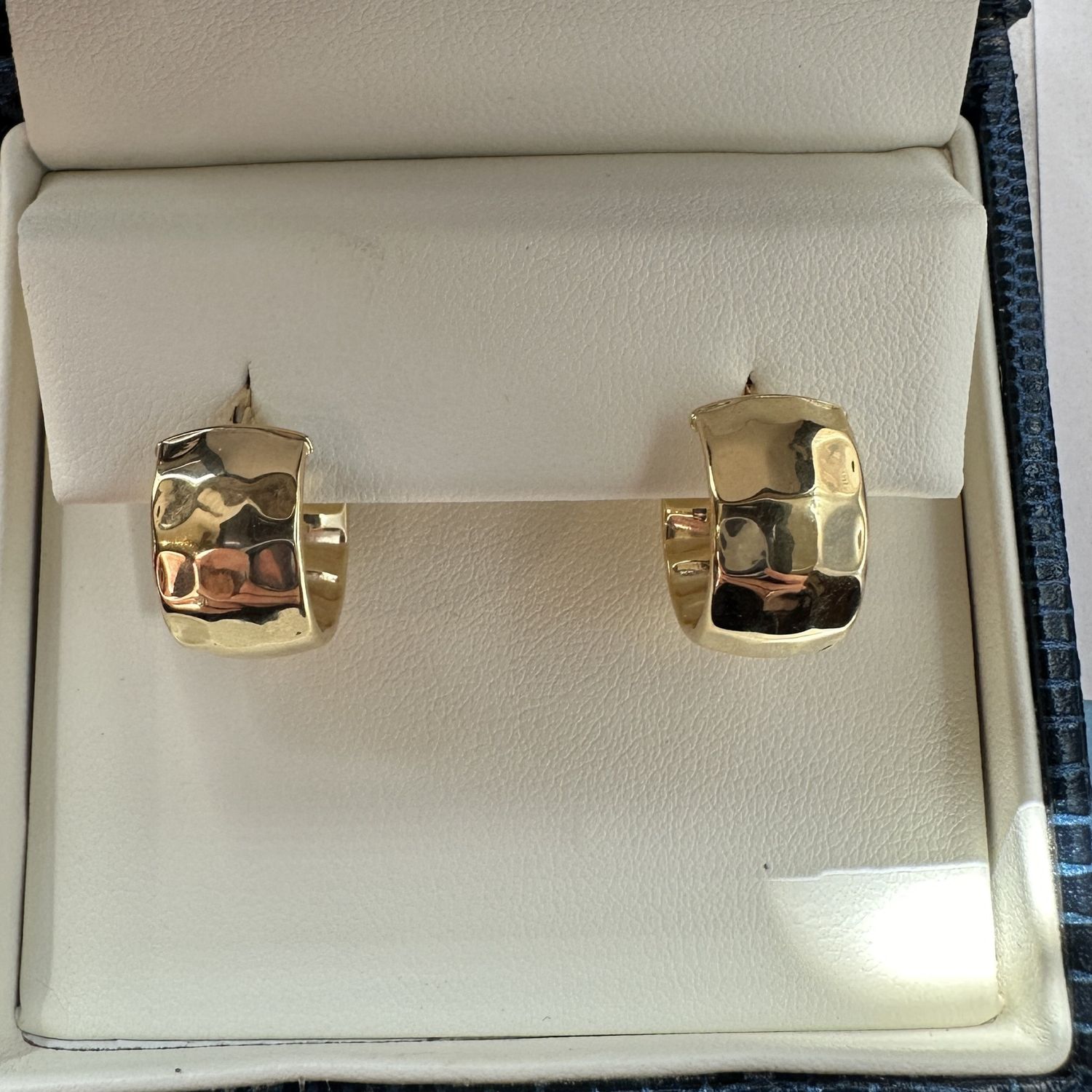 10K Yellow Gold Wide Hammered Huggie Hoops