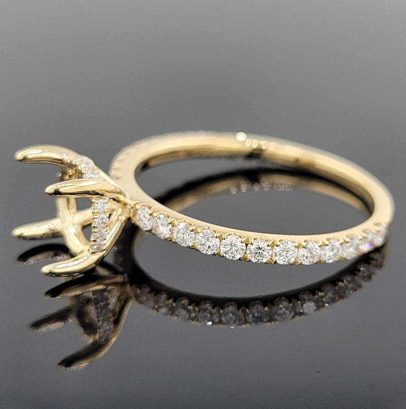 14k YG Semi Mount Ring for 2ct Round w .50ctw accent Diamonds sz 6