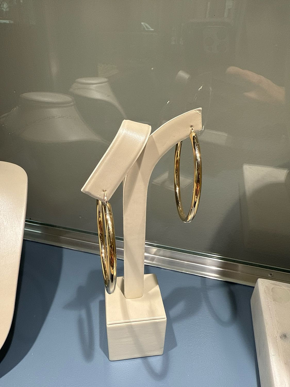 10K Yellow Gold 2&quot; Round Med. Tube Hoop