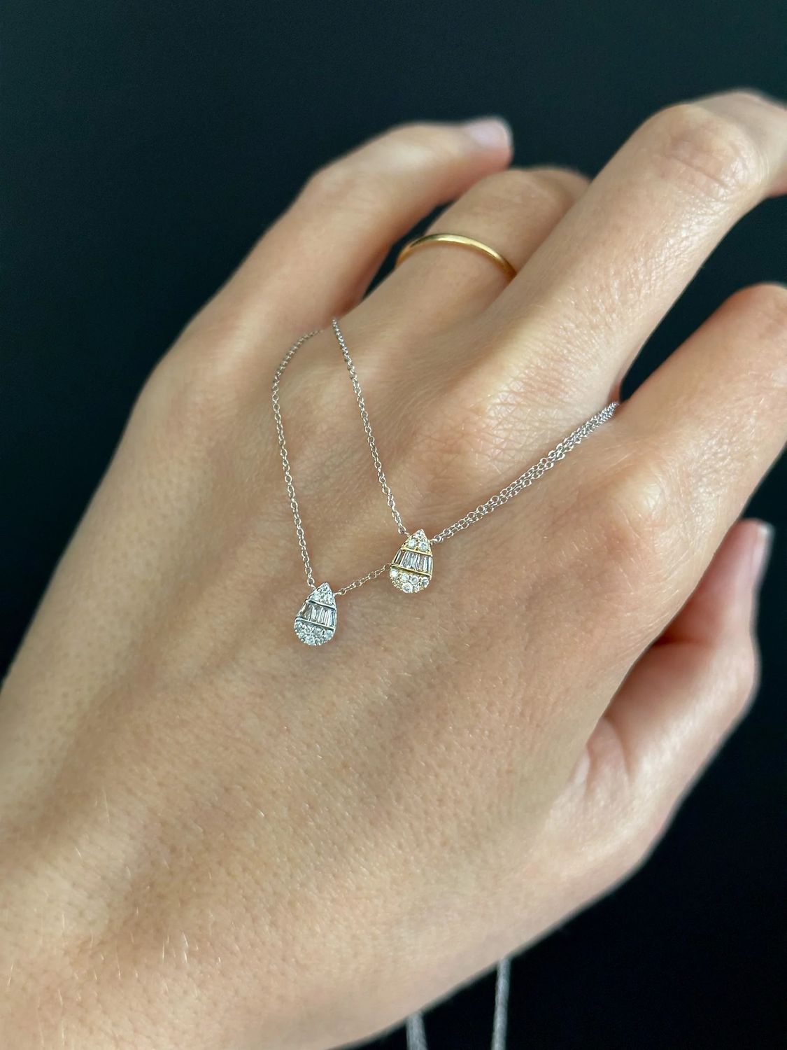 14k White Gold .10tw Diamond Pear Cluster Pendant 16&quot;