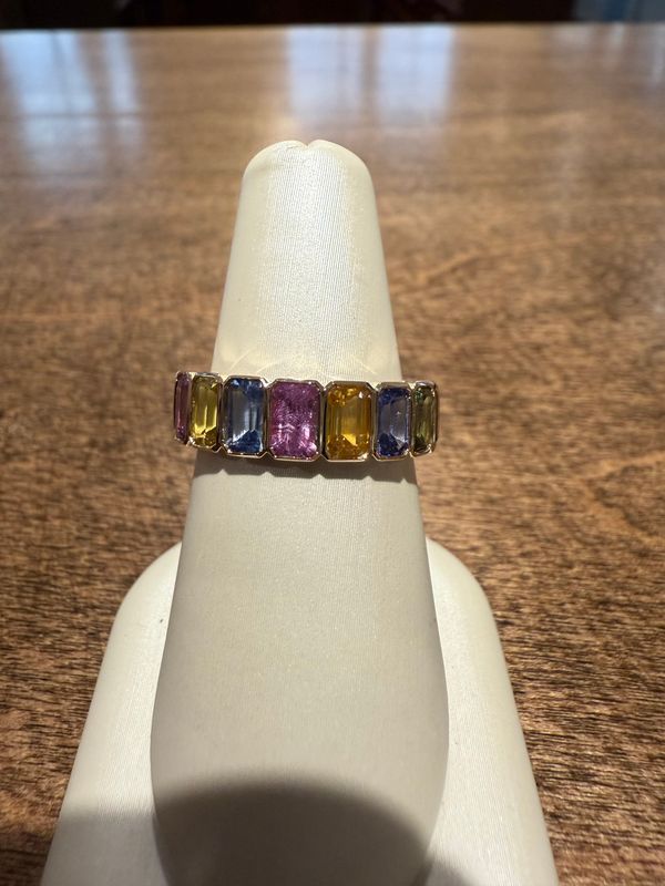 14k Yellow Gold Multi Color Sapphire Ring w/11 Emerald Cut Sapp/ No Heat
