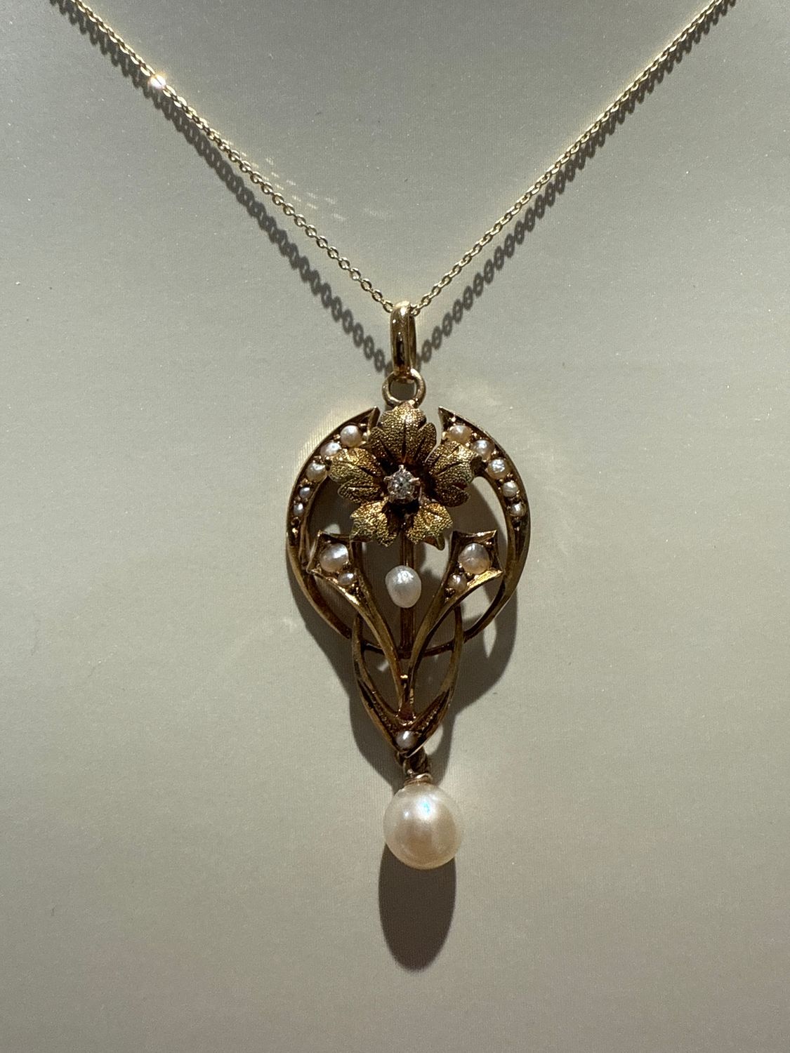 14ky Pearl Flower Pendant Estate