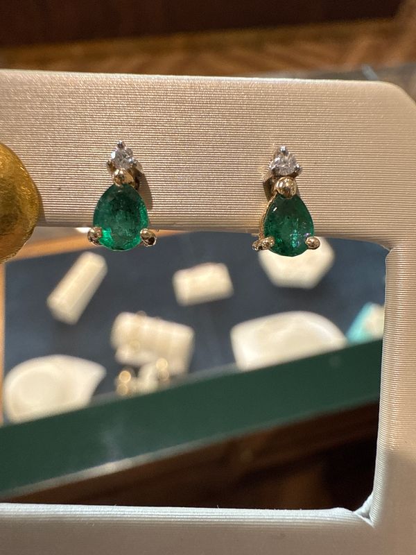 14k Yellow Gold Pear Shape Emerald &amp; Diamond Studs